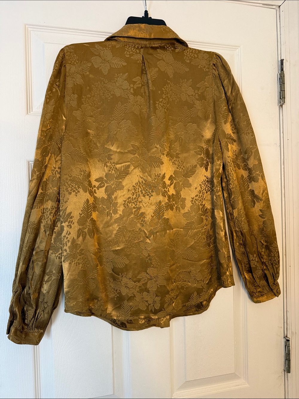 Camila Coelho Gold Floral Satin Jacquard Button-Up Blouse Long Puff Sleeve M - Picture 7 of 9